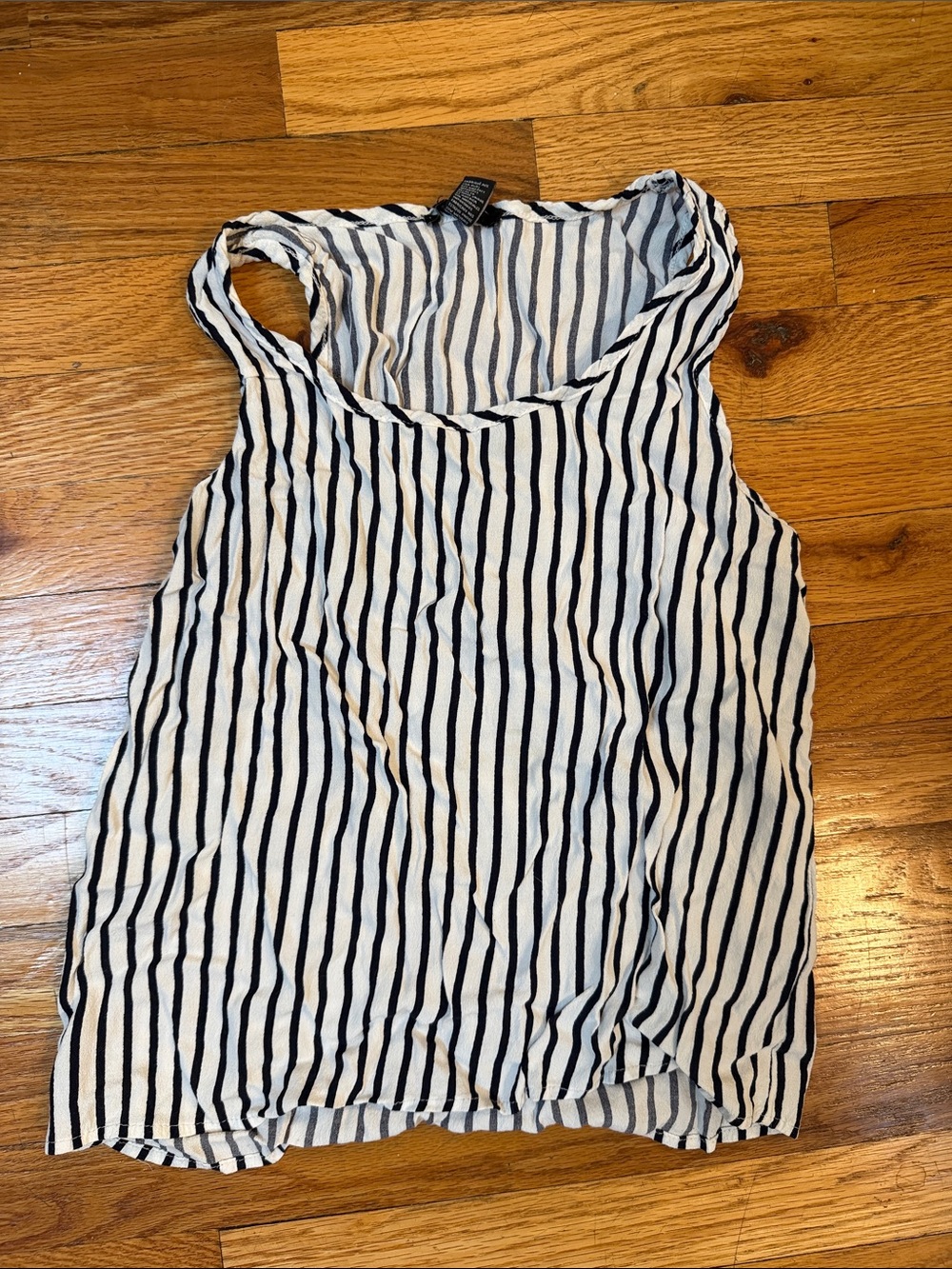 Forever 21 Black & White Striped shell Tank